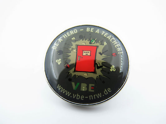 Ansteckpin Be a hero, be a teacher