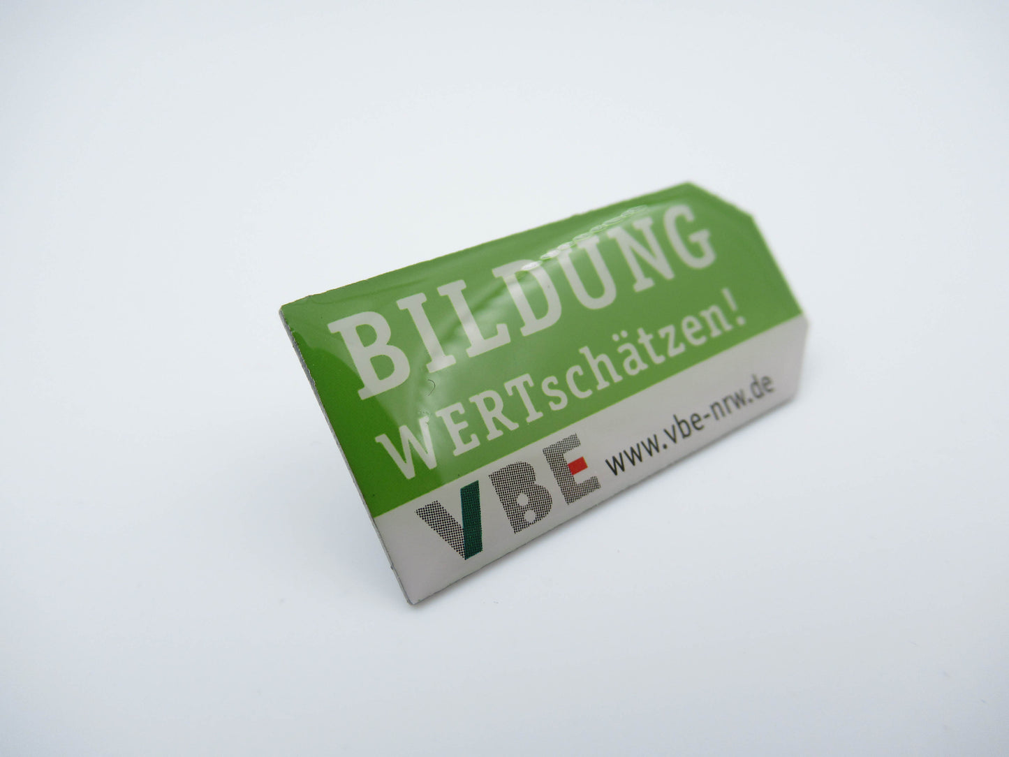 Ansteckpin Bildung WERTschätzen (10 Stück)