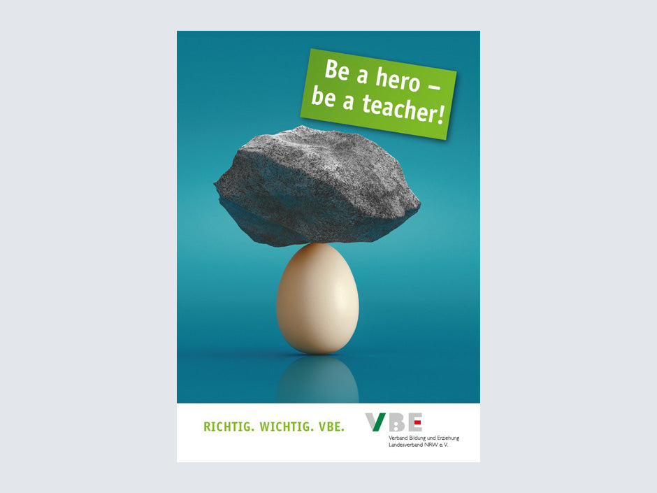 Beitrittskarte: Be a hero, be a teacher